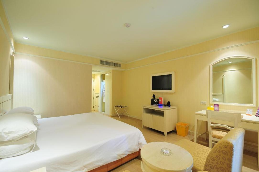 The Palazzo Hotel Bangkok Eksteriør billede