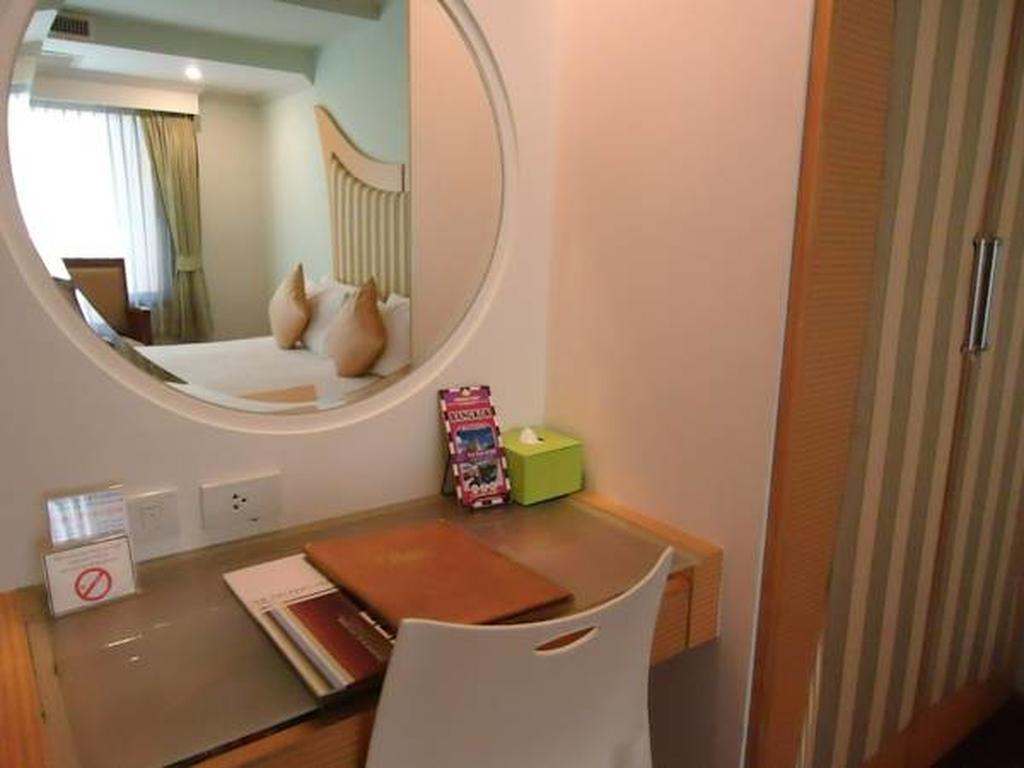 The Palazzo Hotel Bangkok Eksteriør billede